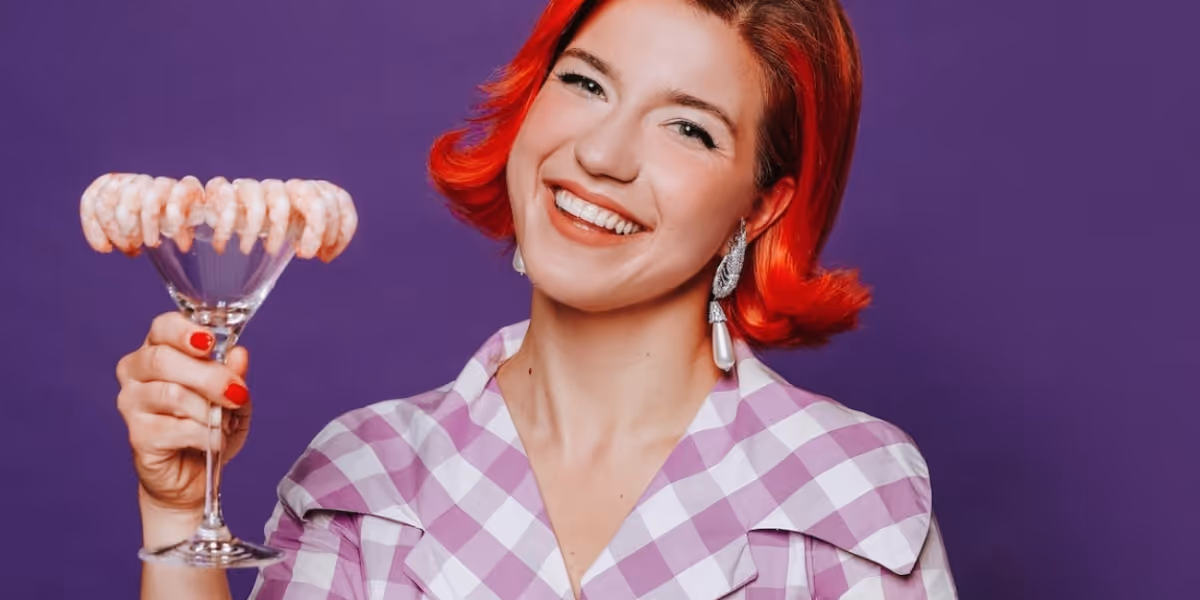 EDINBURGH 2023: Review: OLGA KOCH: PRAWN COCKTAIL, Monkey Barrel Comedy (Monkey Barrel 1)