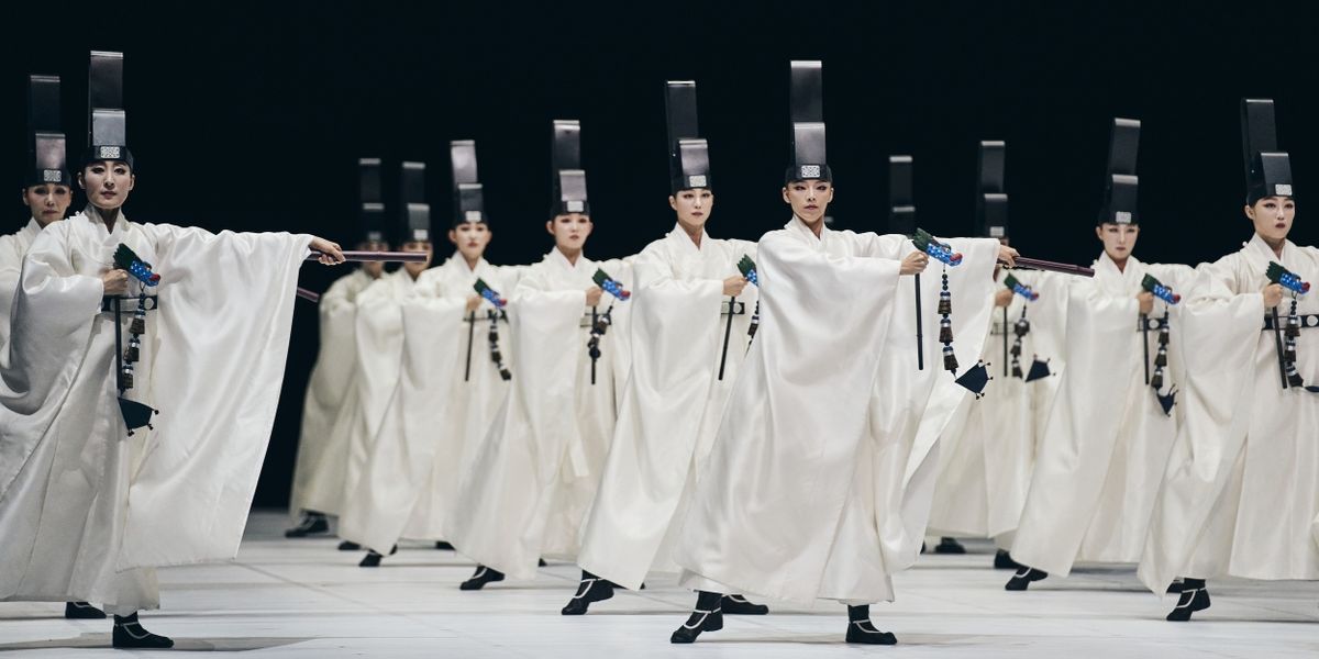 Review: ONE DANCE at Lincoln Center-A Stunning Visual Display of Korean Dance