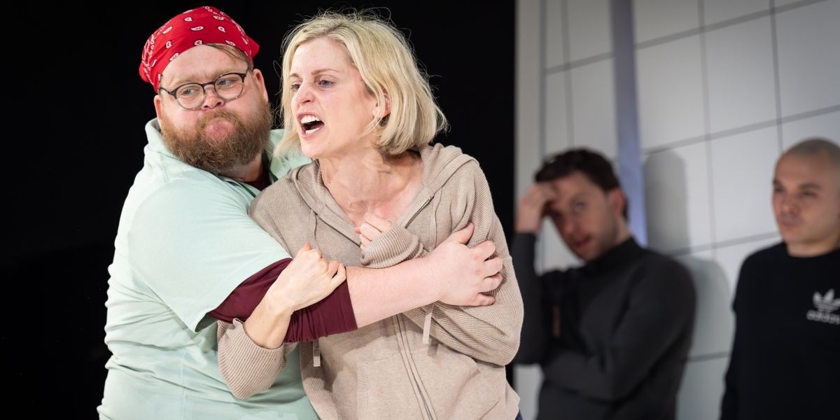 Review: PEOPLE, PLACES & THINGS, Trafalgar Theatre