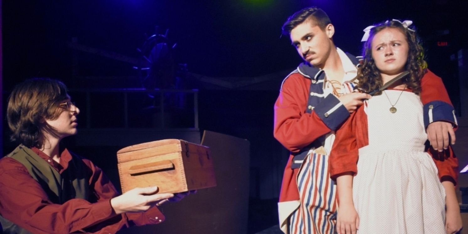 Review: PETER AND THE STARCATCHER at The Royal Theatre  Image