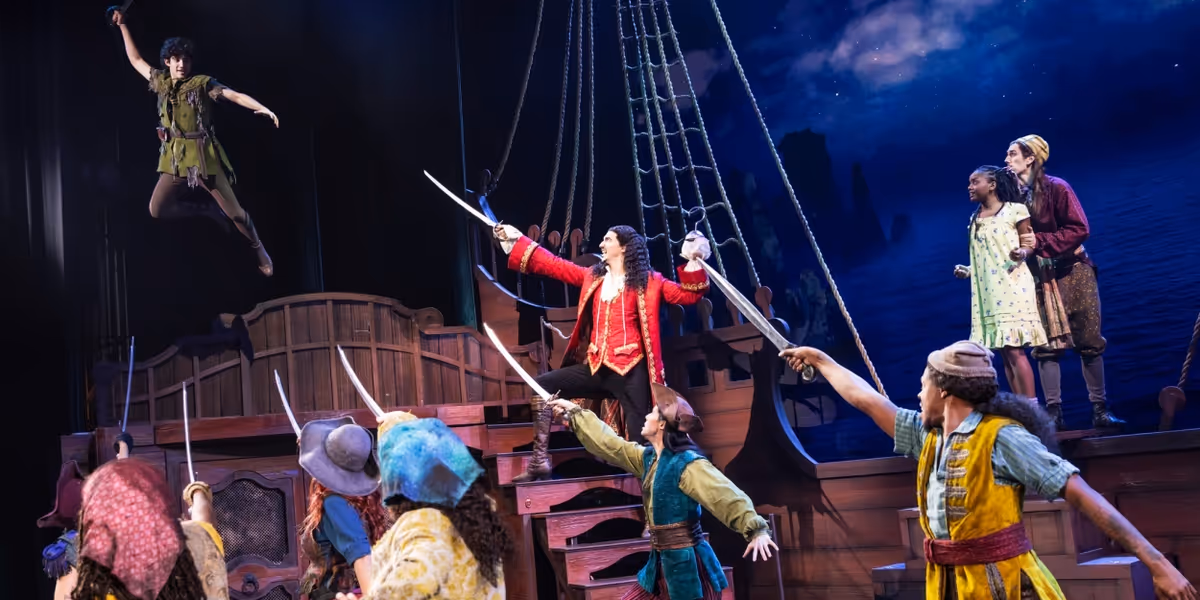 Review: PETER PAN National Tour Presented by Broadway In Chicago