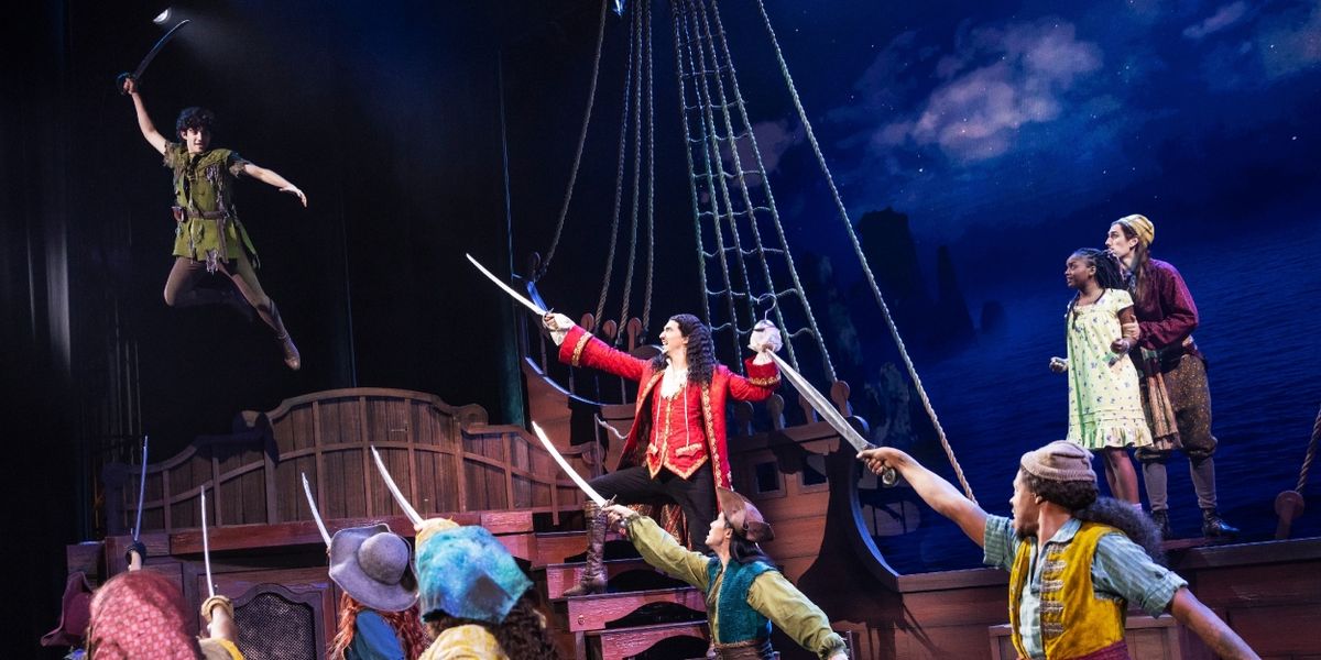 Review: PETER PAN at The Paramount Theatre