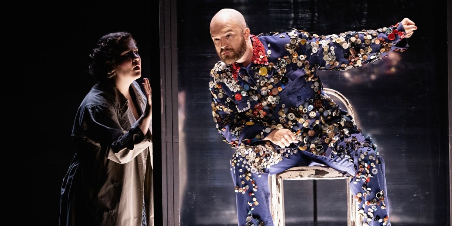 Review: PICTURE A DAY LIKE THIS, Royal Opera House  Image