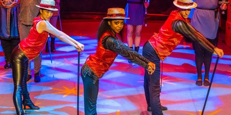 Review: PIPPIN at BrightSide Theatre Photo