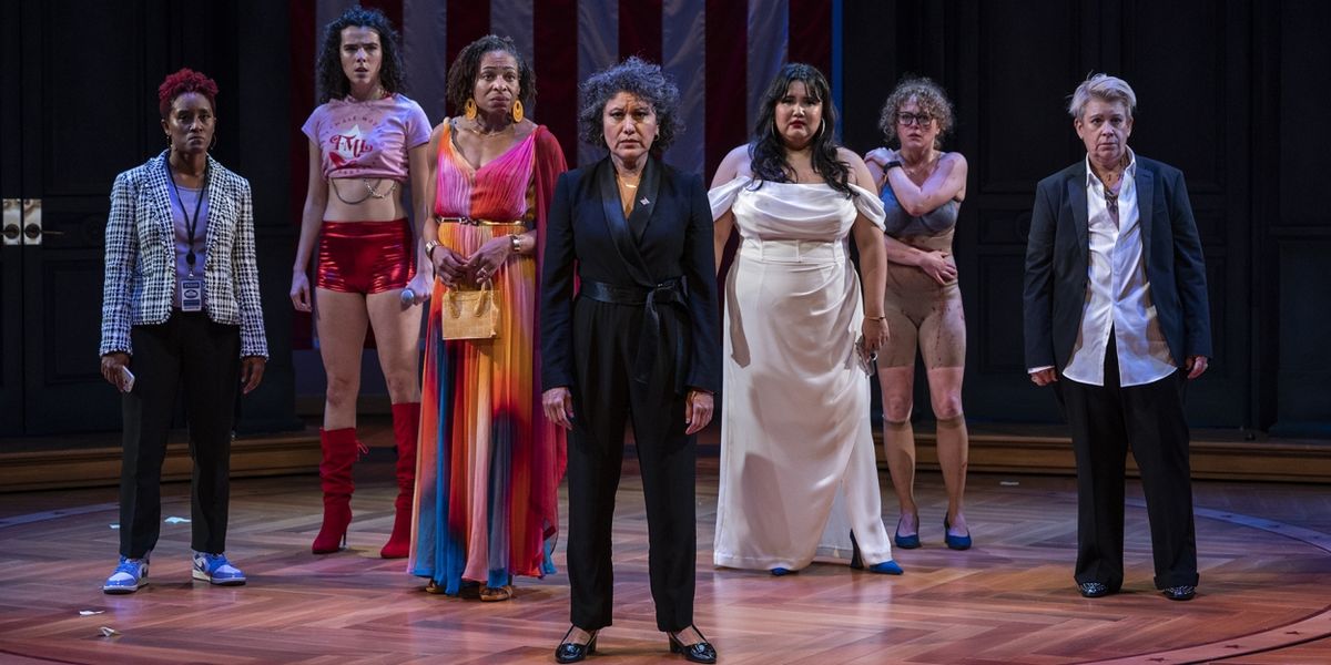 Review: POTUS at Steppenwolf Theatre Company