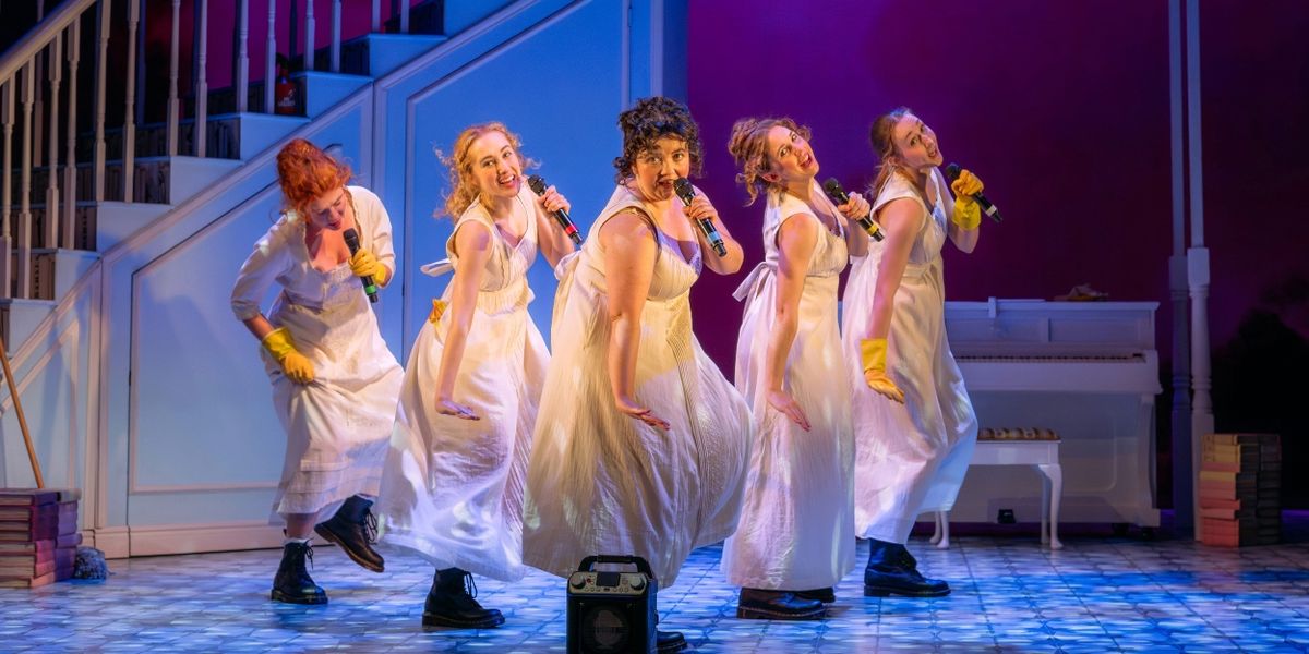 Review: PRIDE & PREJUDICE* (*SORT OF), Theatre Royal Glasgow