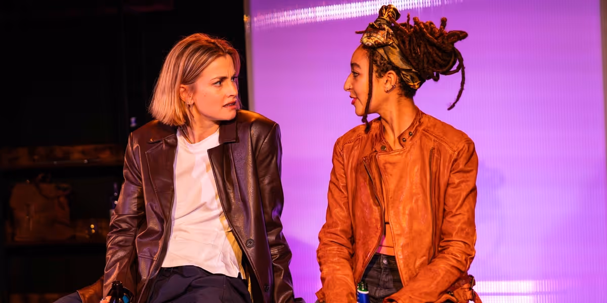 Review: PRIVATE VIEW, Soho Theatre