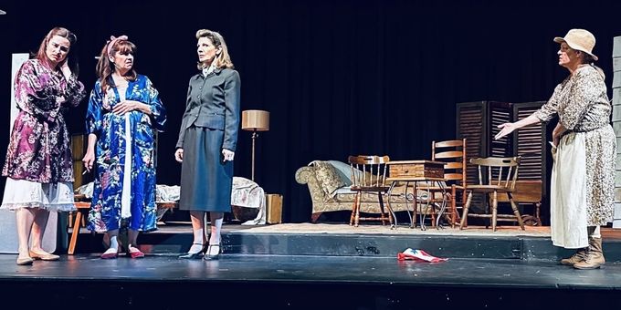Review: QUIET! THREE LADIES LAUGHING at Crystal Theatre Photos