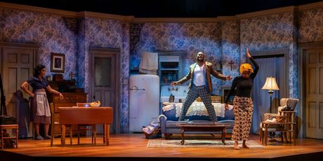 Review: RAISIN IN THE SUN at Milwaukee Chamber Theatre Photo