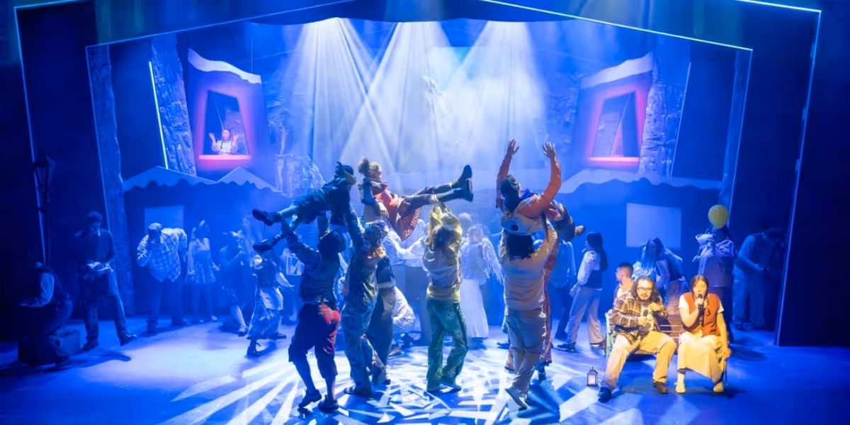 Review: RED, Chickenshed Theatre