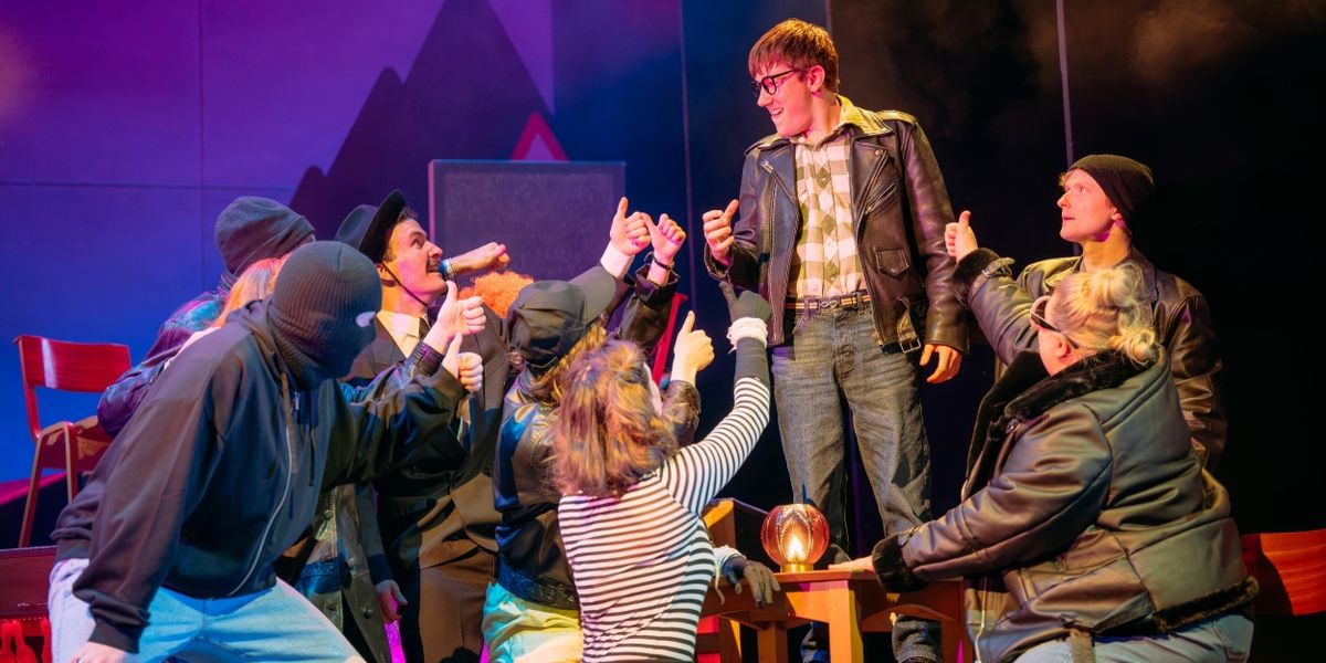 Review: RESTLESS NATIVES, King's Theatre
