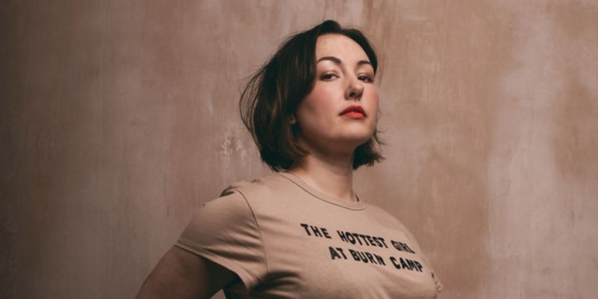 EDINBURGH 2023: Review: KRYSTAL EVANS: THE HOTTEST GIRL AT BURN CAMP, Monkey Barrel