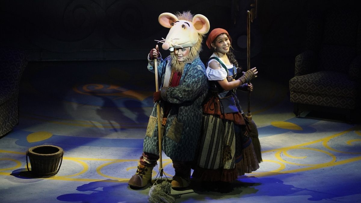 Review: REP's CINDERELLA Wins Hearts with Charming Performance and Visual Elegance