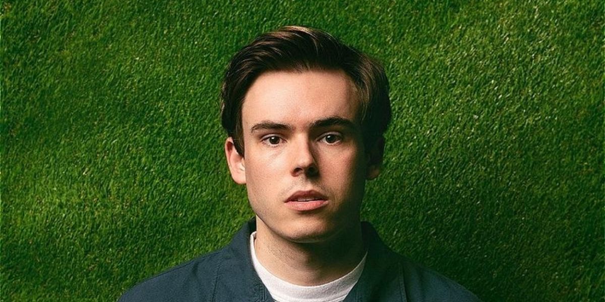 EDINBURGH 2023: Review: RHYS JAMES: SPILT MILK, Pleasance Courtyard, Pleasance One