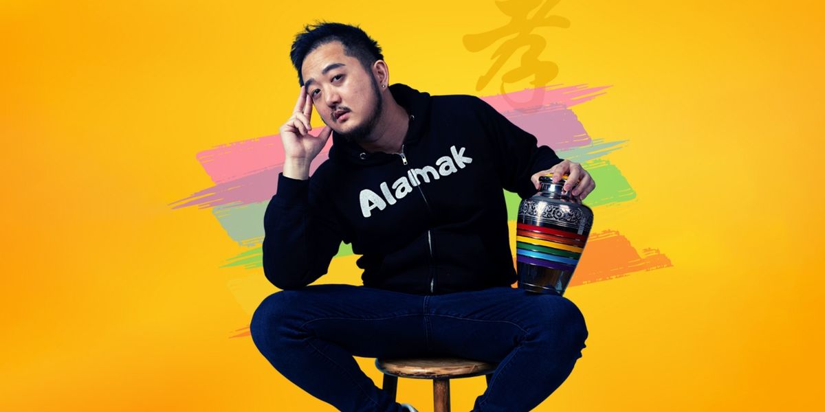 Review: RICKY SIM: COMING OUT TO DEAD PEOPLE (AN ASIAN QUEER STORY), Soho Theatre