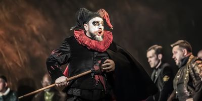 Review: RIGOLETTO, Royal Ballet And Opera Photo