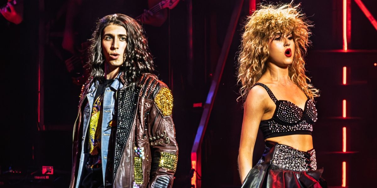 Review: ROCK OF AGES at Axelrod Performing Arts Center