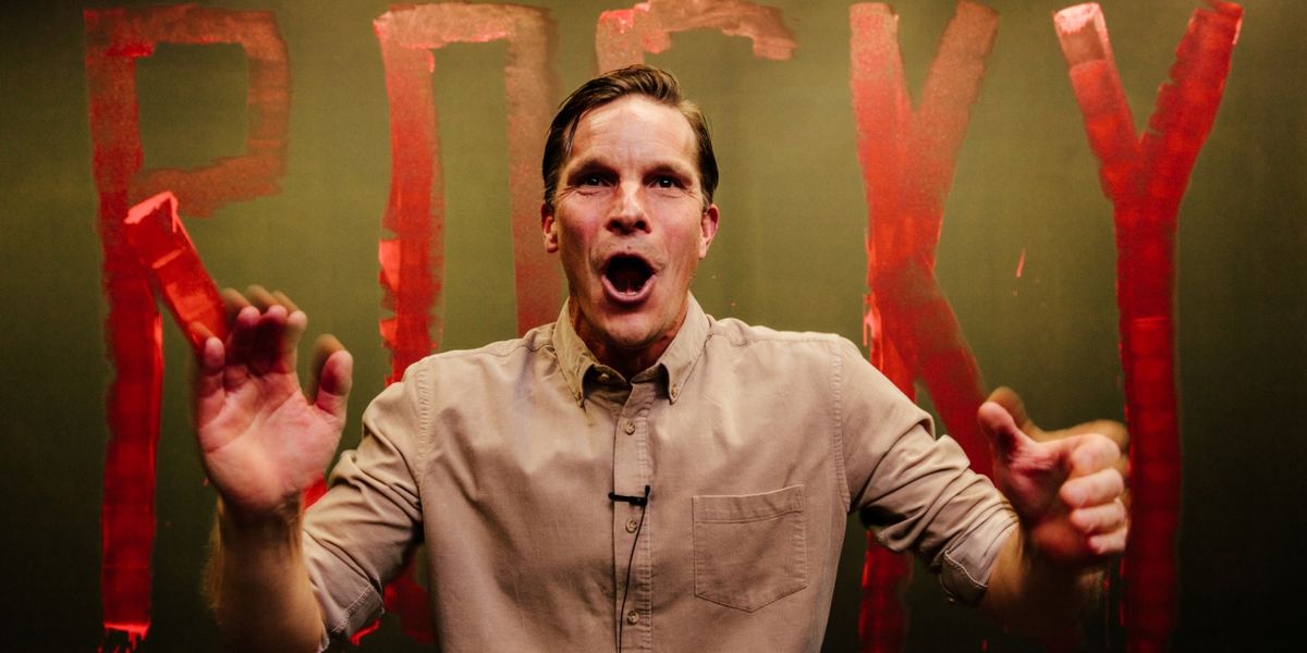 Arvio: ROCKY! LUUSERIN PALUU - VIIRUS TEATTERI
