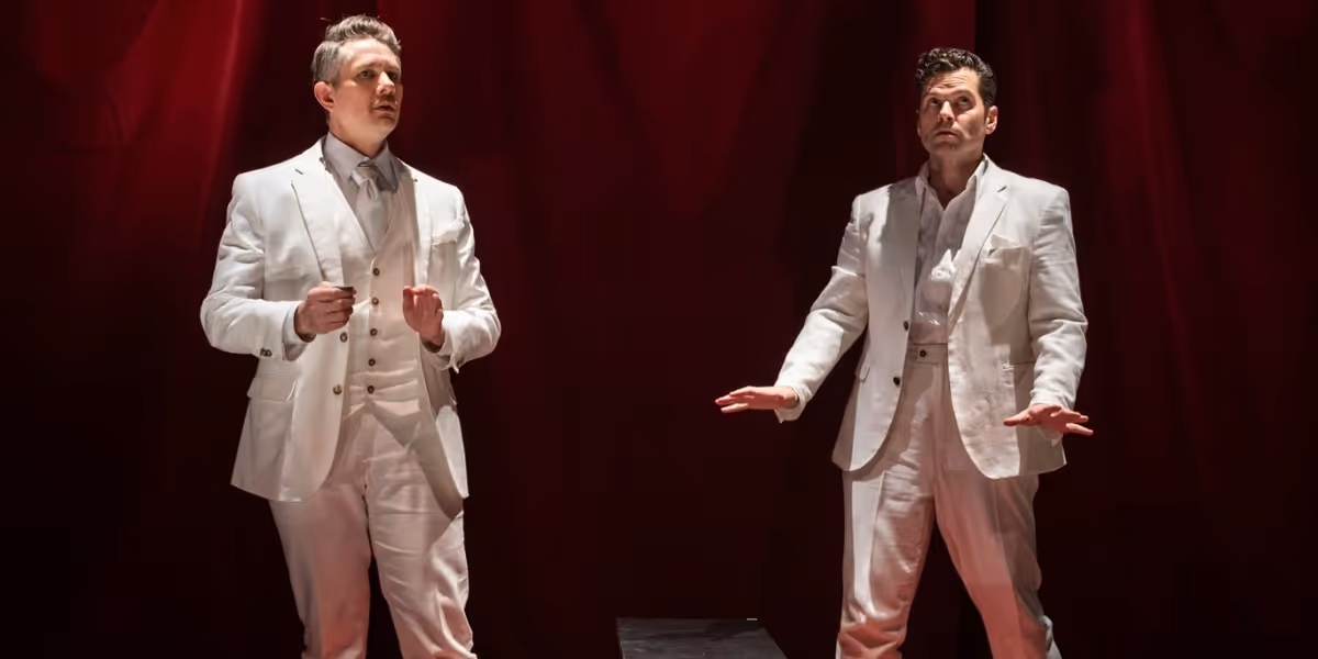 Review: ROSENCRANTZ AND GUILDENSTERN ARE DEAD at Court Theatre