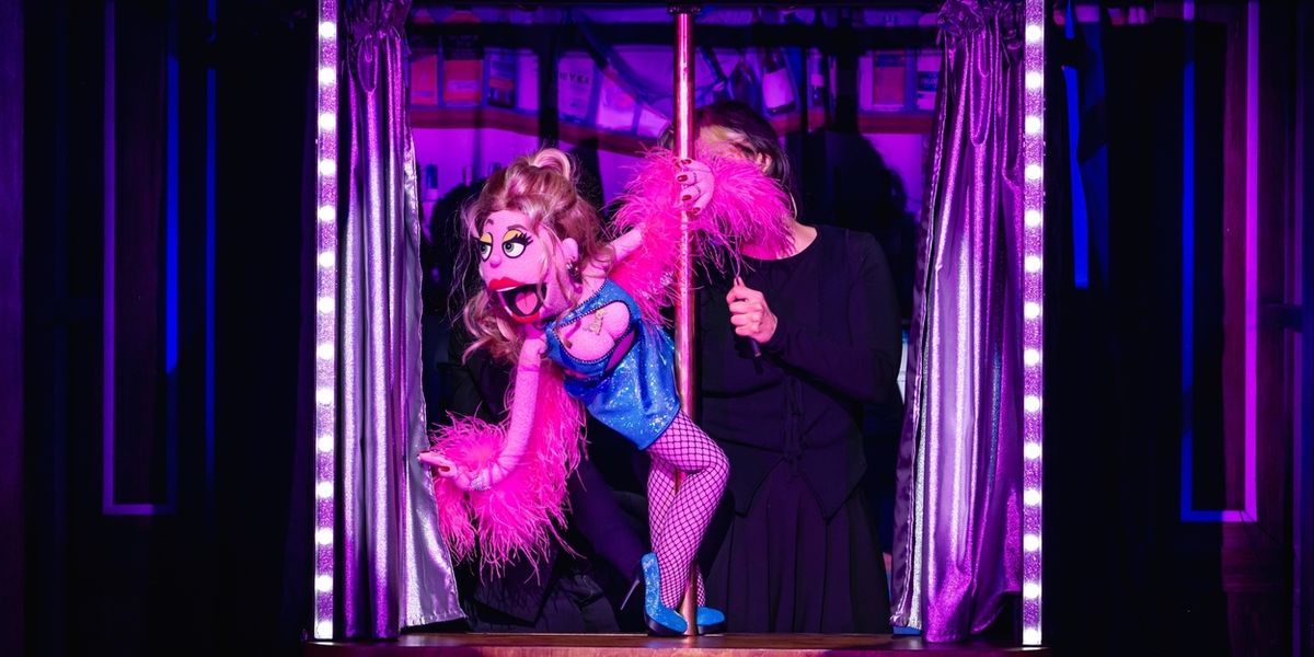 Review Roundup: AVENUE Q Returns to The West End