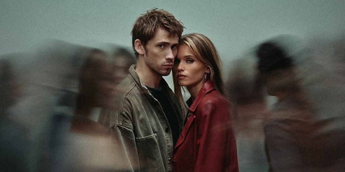 Kritikübersicht: BLACKOUT SONGS feiert Off-Broadway-Premiere 