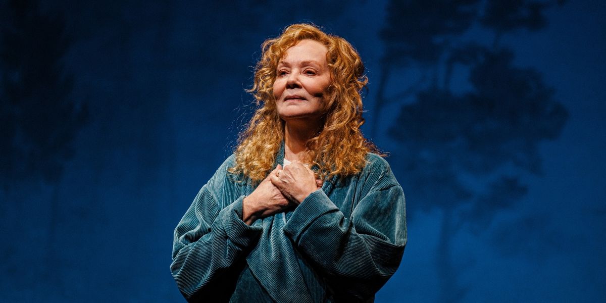 Review Roundup: CALL ME IZZY is Now Playing on Broadway