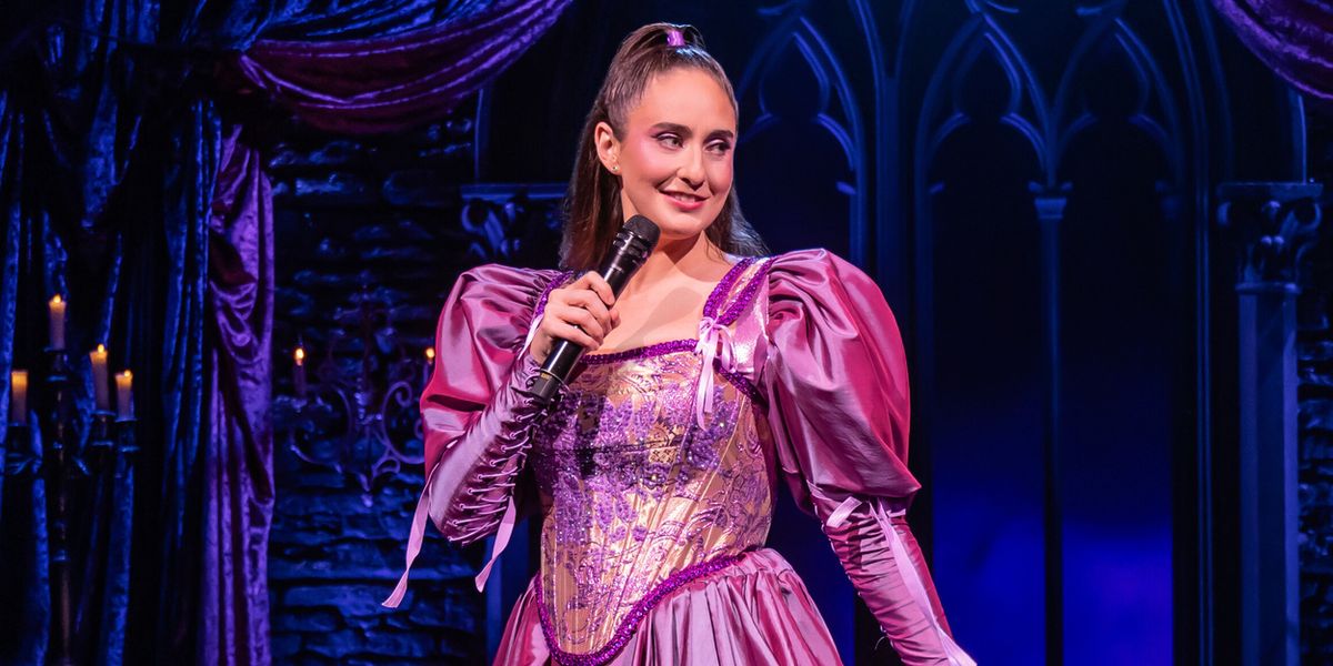 Review Roundup: Cat Cohen's BROAD STROKES Opens Off-Broadway