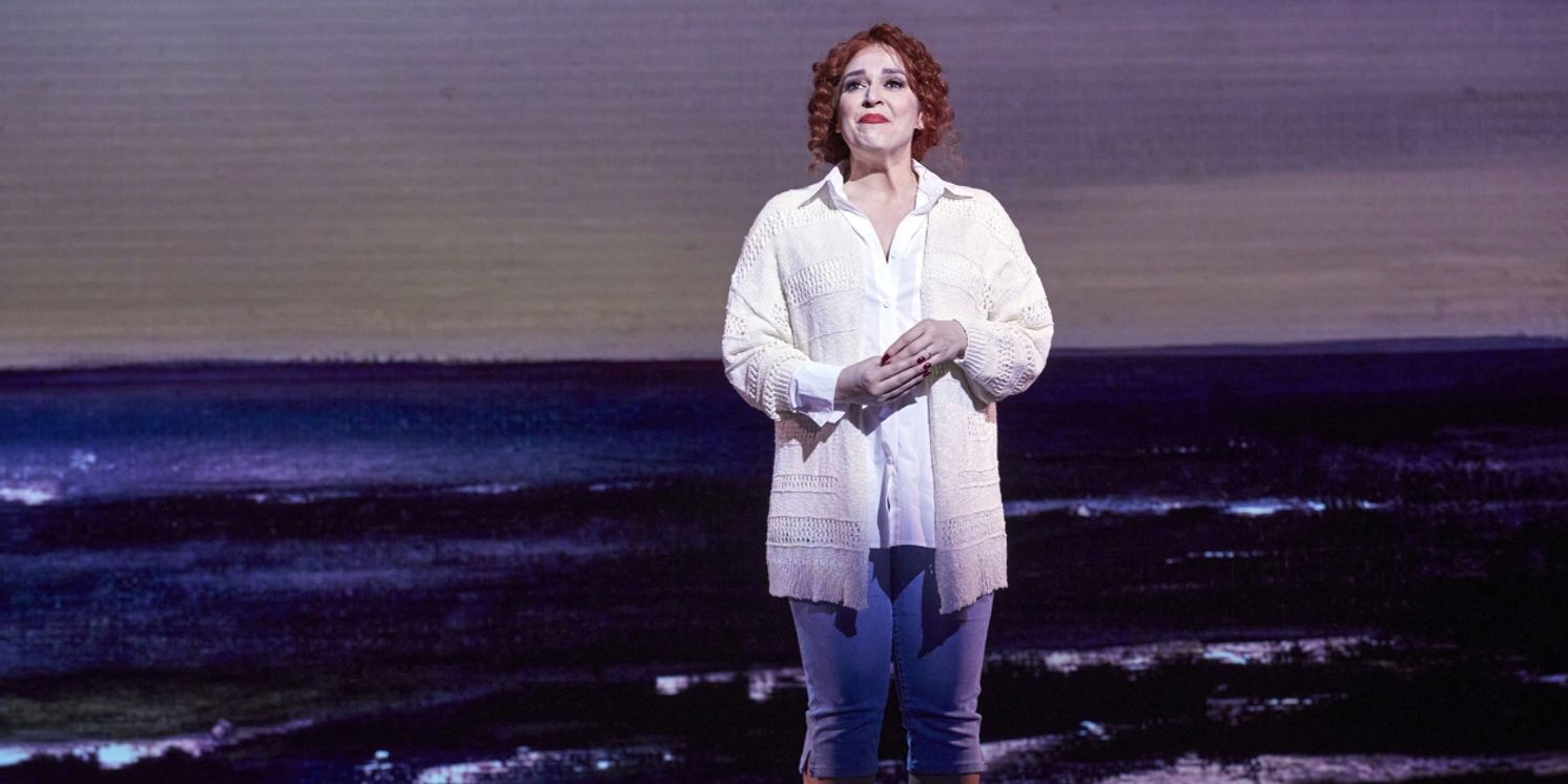 Review Roundup: Critics Sound Off On BEACHES at Theatre Calgary  Image