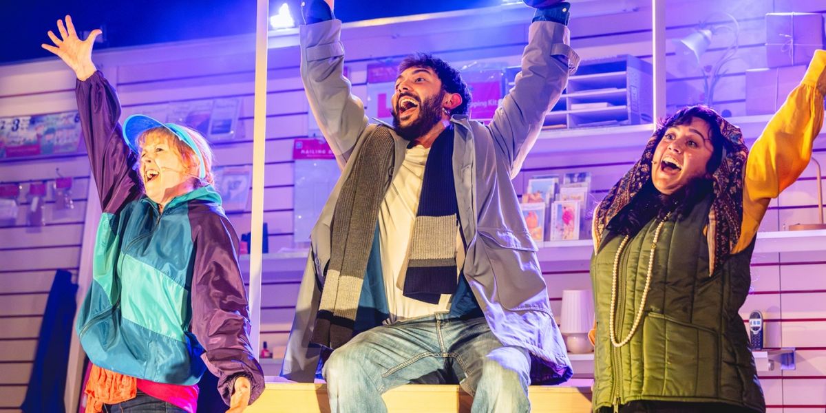 Review Roundup: MAKE GOOD: THE POST OFFICE SCANDAL at Omnibus Theatre