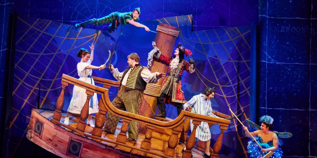 Review Roundup: PETER PAN GOES WRONG Opens In Los Angeles