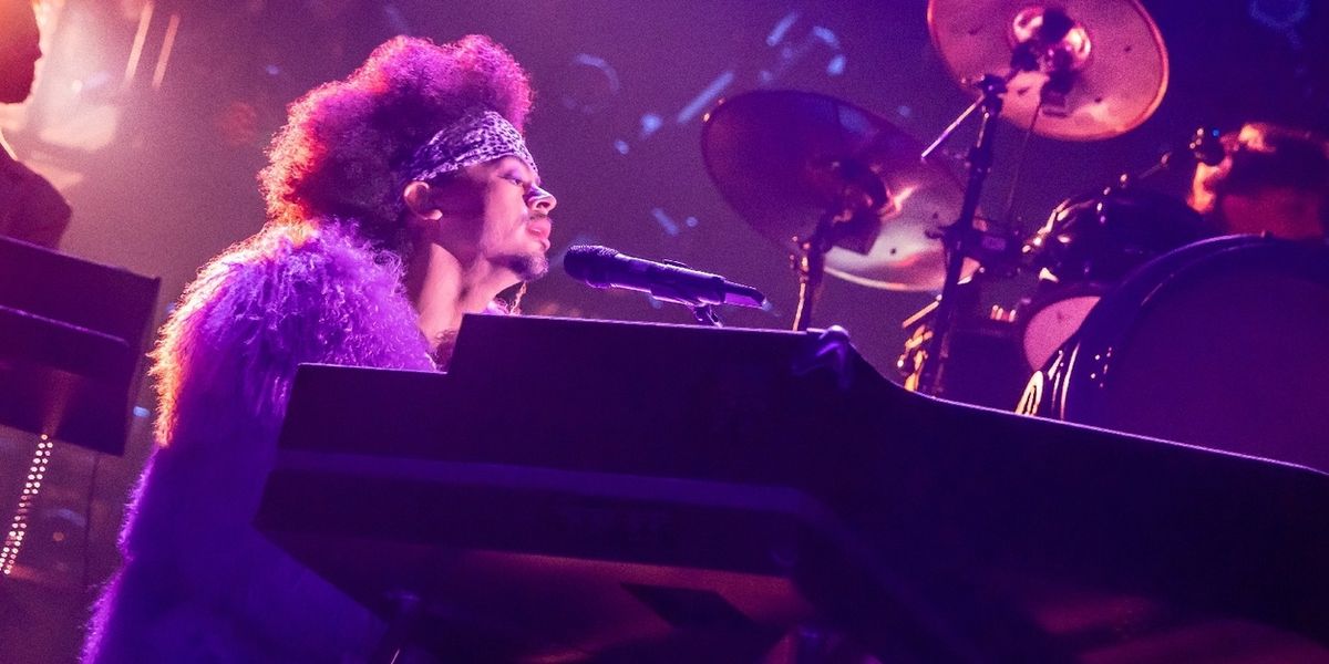 리뷰 총정리: 미니애폴리스에서 세계 초연된 뮤지컬 '퍼플 레인' 