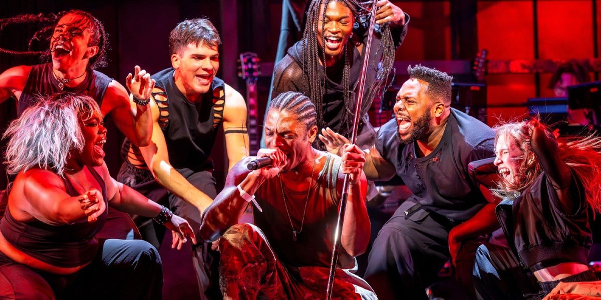 Review Roundup: REVOLUTION(S) at the Goodman Theatre