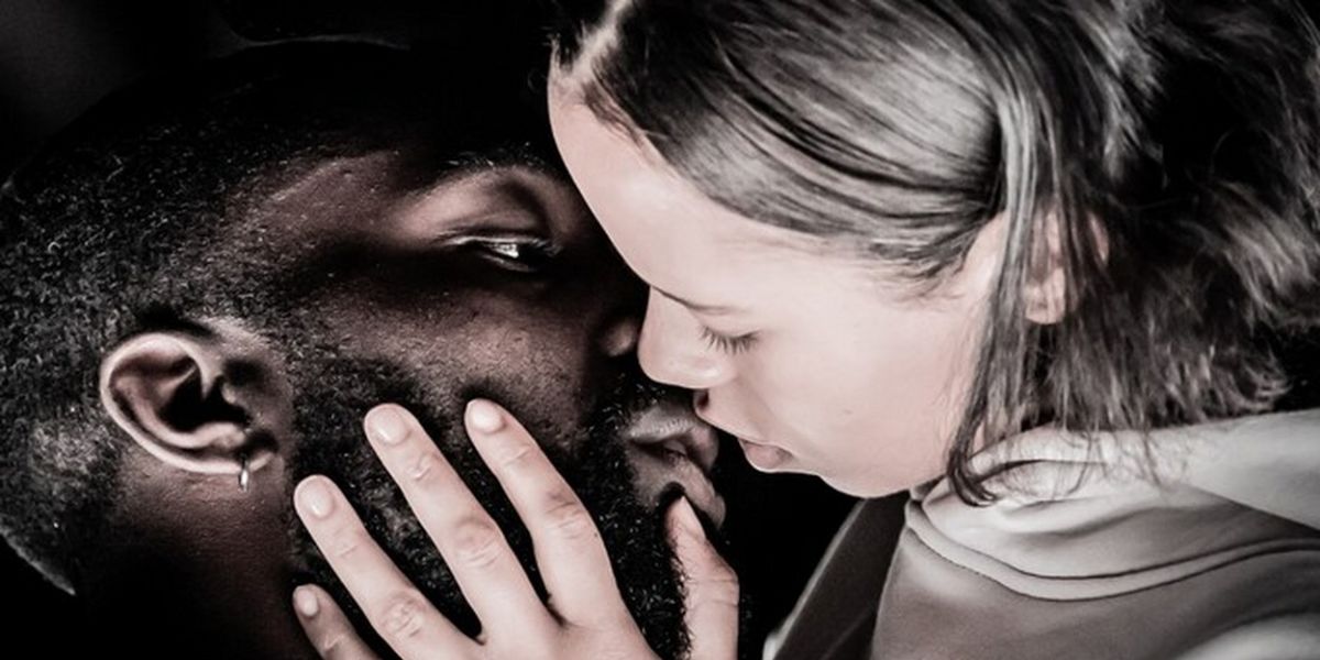 Review Roundup: What Did The Critics Think of THE EFFECT, Starring Paapa Essiedu and Taylor Russell?