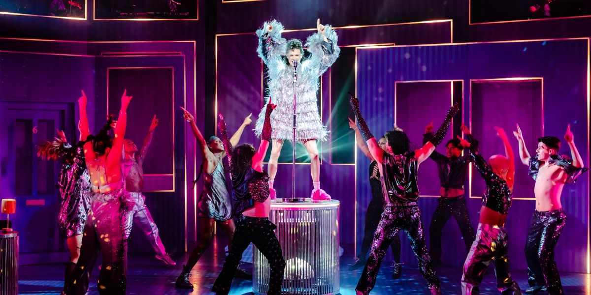 Review Roundup: What Did the Critics Think of WHY AM I SO SINGLE?, from the Creators of SIX
