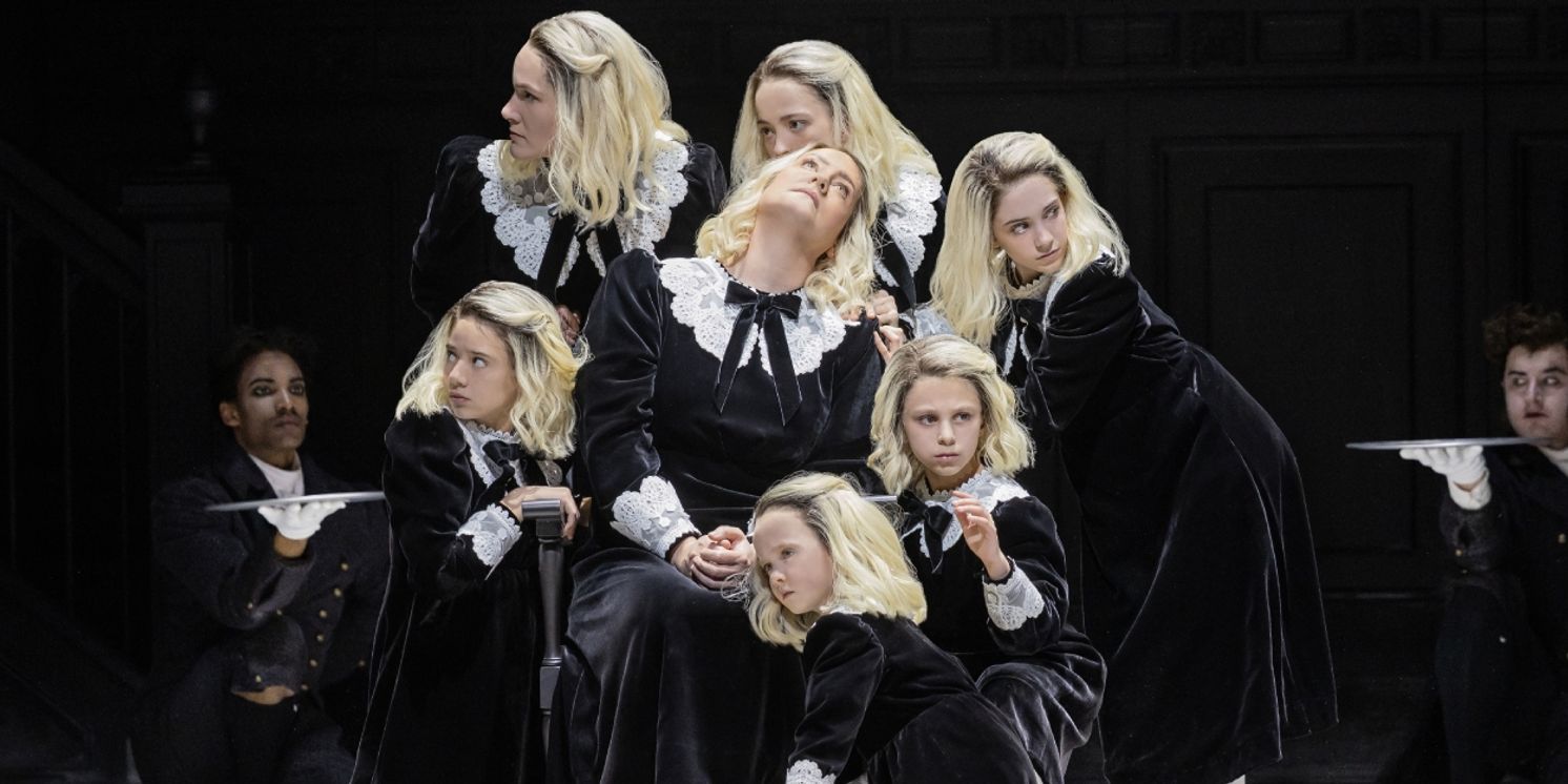 Review: SALOME Times Seven Doesn’t Add Up to Extra Enjoyment in New Met Production  Image