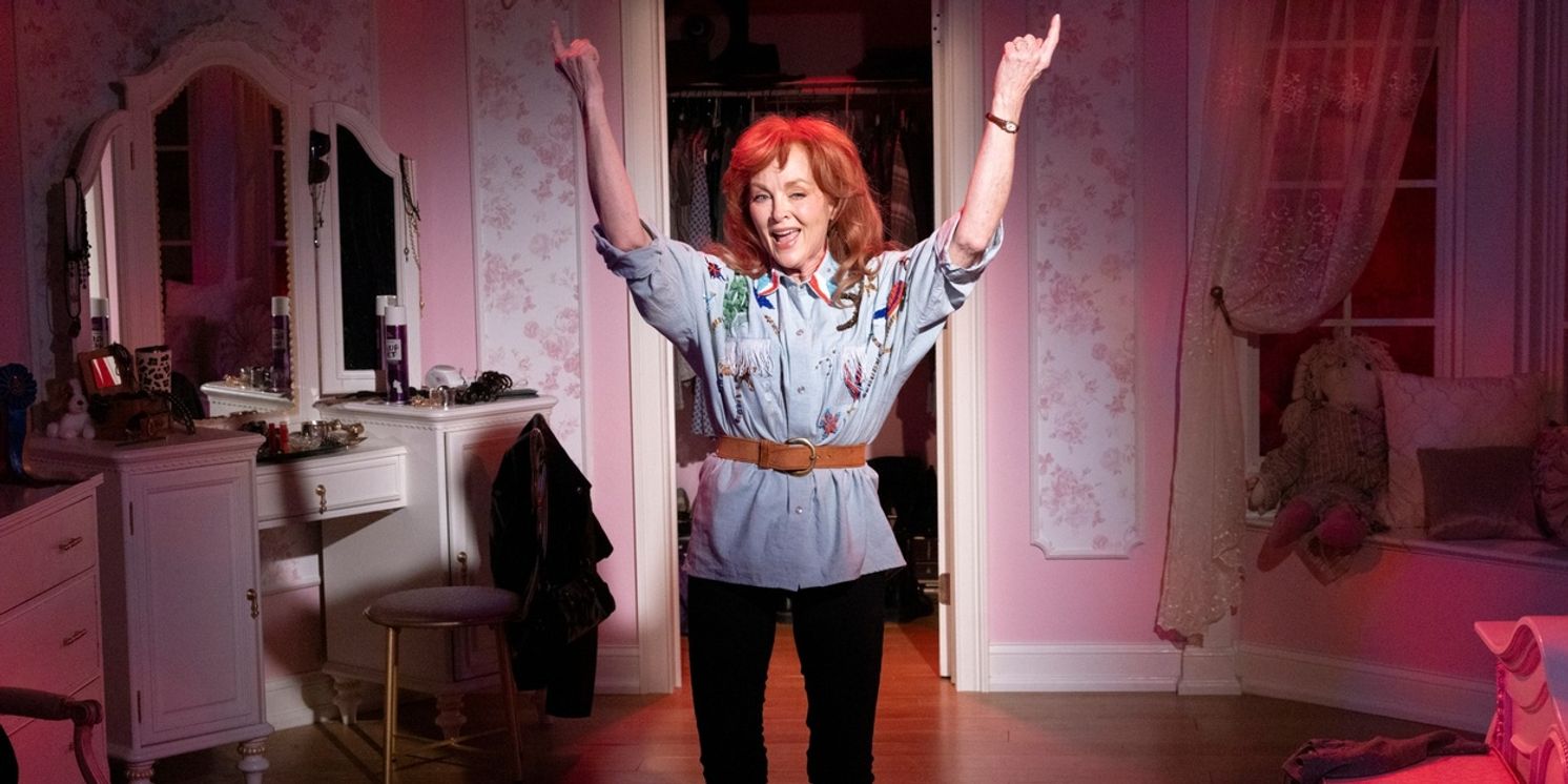 Review: SAMANTHA INSIDE OUT at NJ Rep-A Captivating One-Woman Show  Image