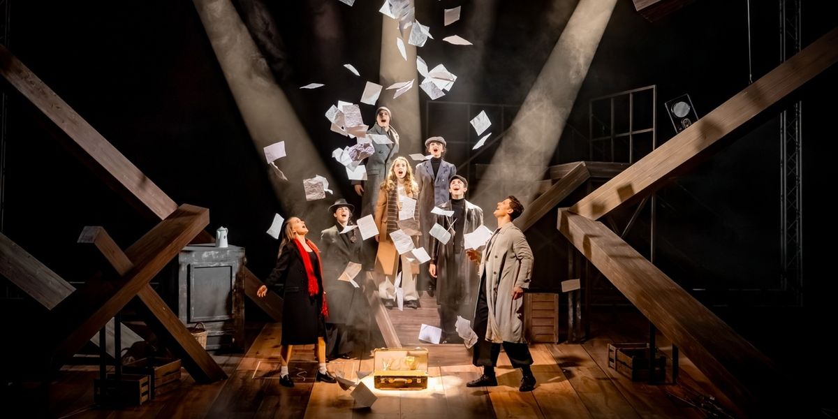 Review: SCHOLL - THE BUD OF THE WHITE ROSE [DIE KNOSPE DER WEISSEN ROSE] at Theater Magdeburg