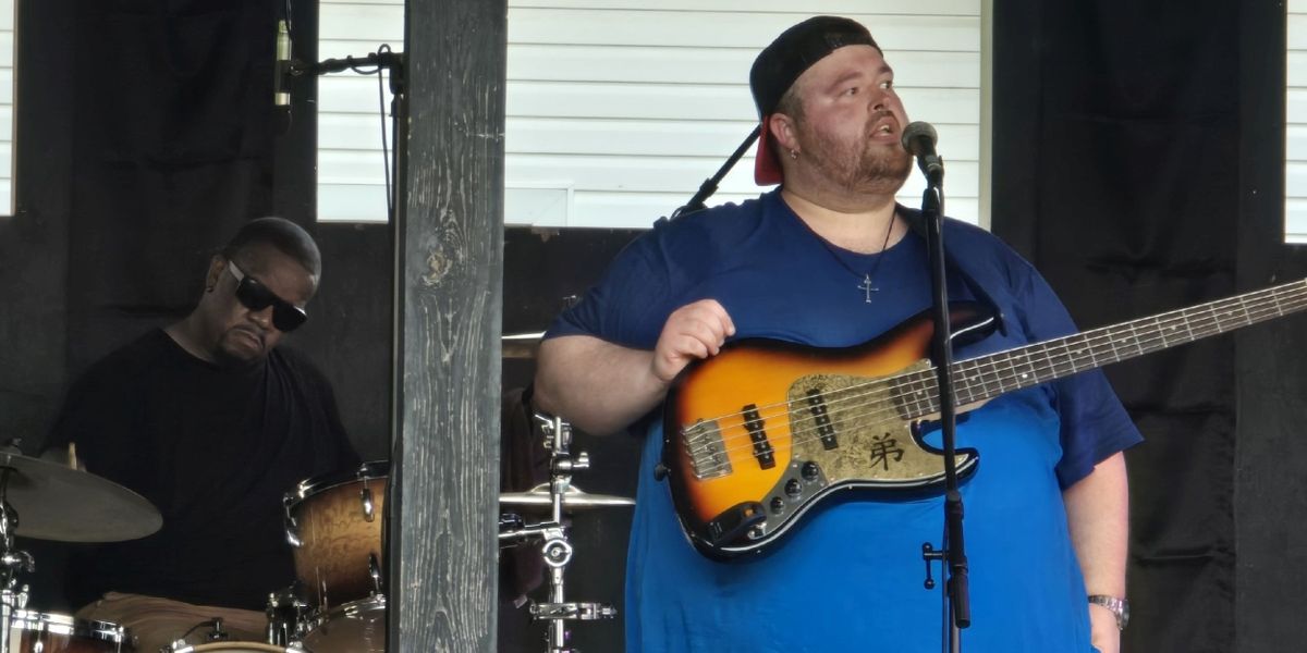 Review: BIG SHANE THORNTON Headlines at Picklefest