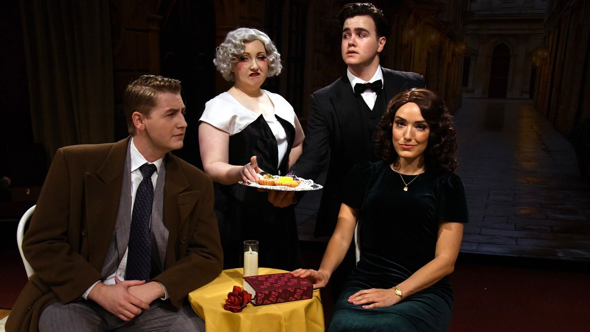 Review: SHE LOVES ME at Don Bluth Front Row Theatre