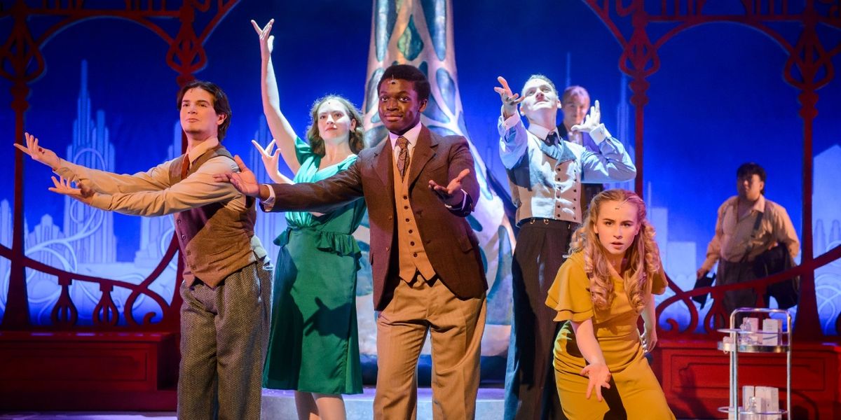 Review: SHE LOVES ME, New Athenaeum Theatre
