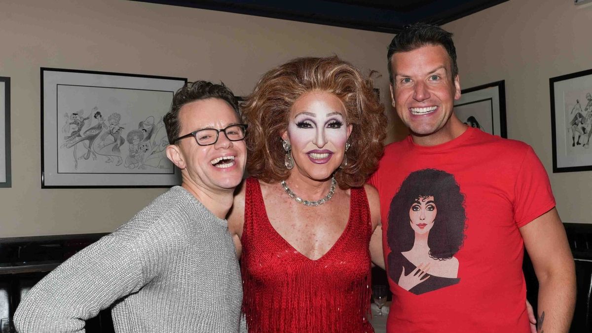 Review: SHOCK, AWE AND SURPRISE AS RANDY ROBERTS TRIUMPHS AT LAURIE BEECHMAN THEATRE