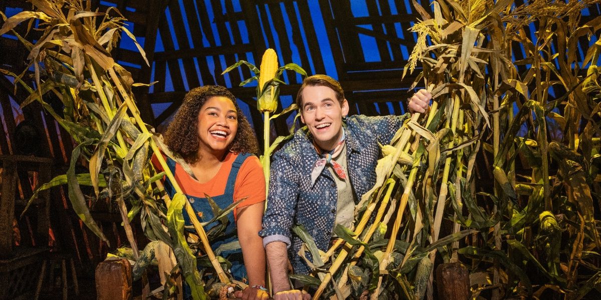 Review: SHUCKED at The National Theatre
