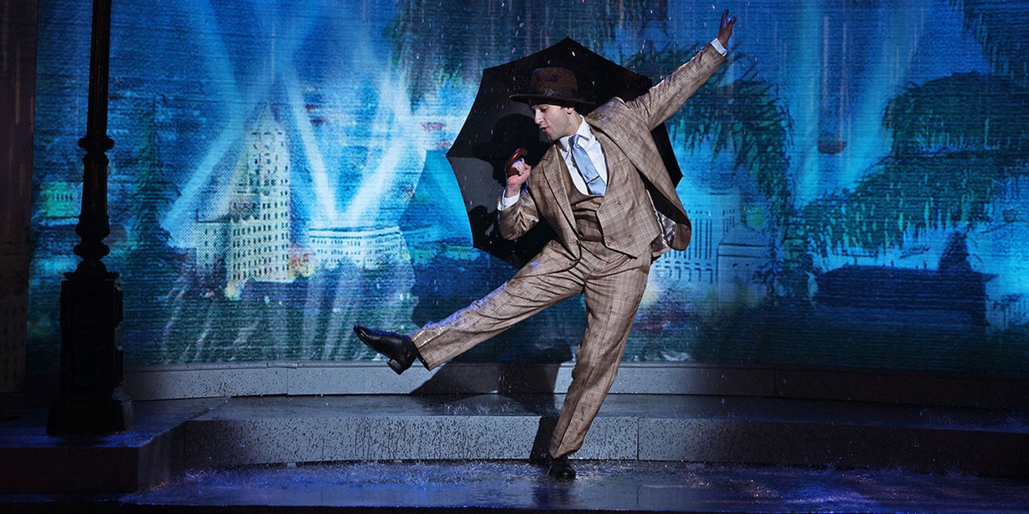 Review: SINGIN' IN THE RAIN at Beef & Boards Dinner Theatre  Image