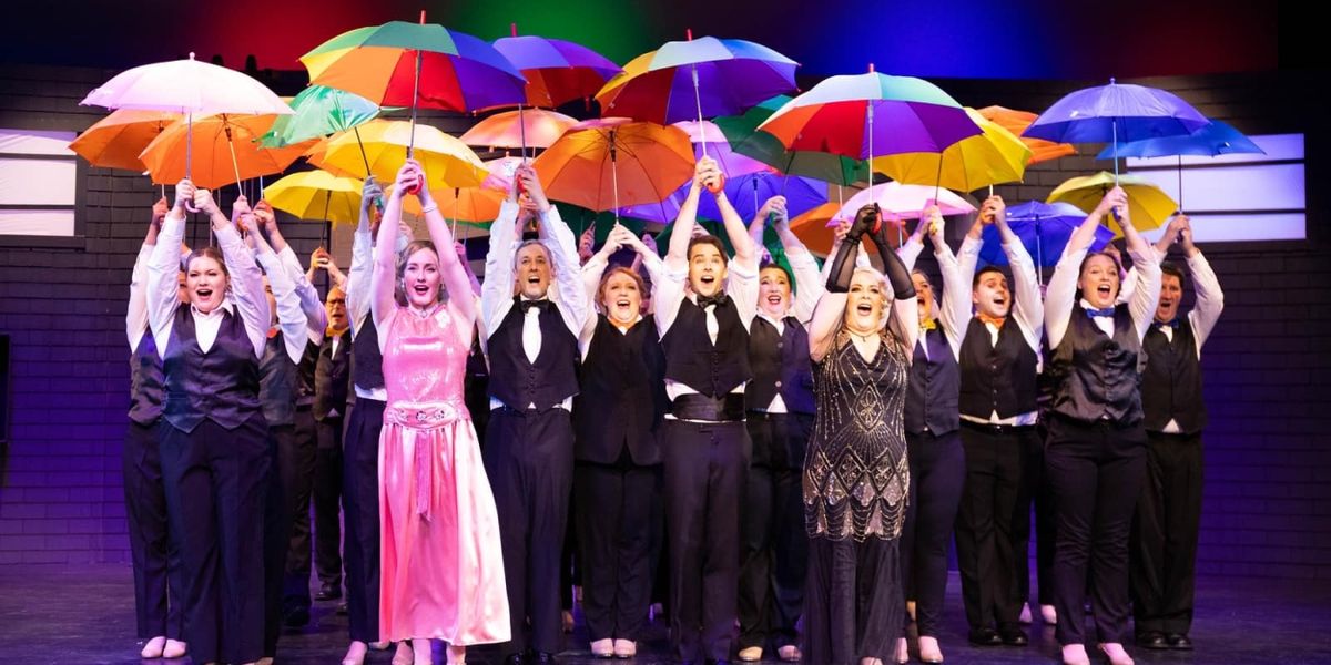 Review: SINGIN' IN THE RAIN at Shedley Theatre