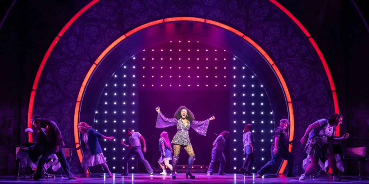 Review: SISTER ACT THE MUSICAL, Dominion Theatre