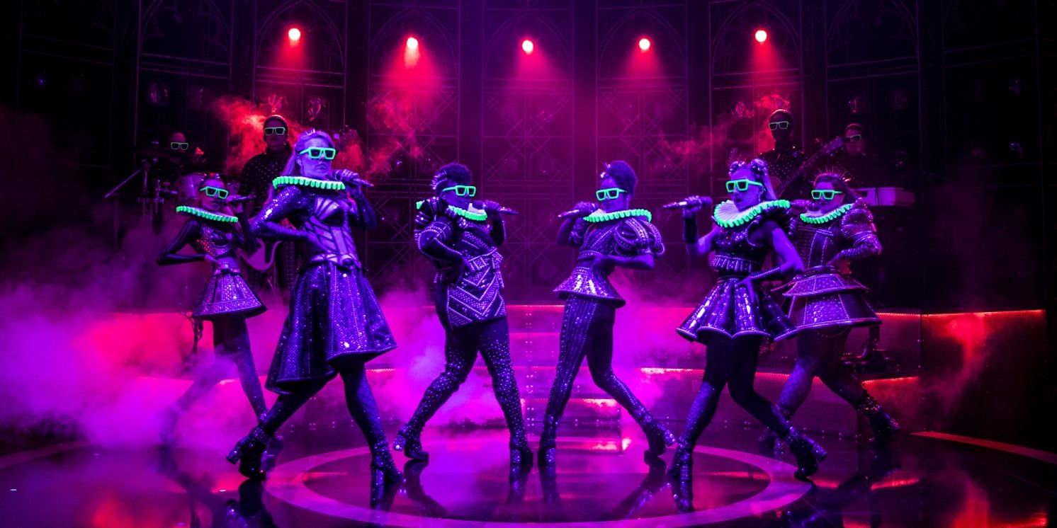 Review: SIX, Vaudeville Theatre  Image