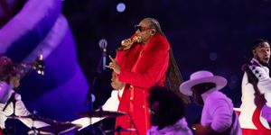 Review: SNOOP DOGG'S HOLIDAY HALFTIME PARTY at U.S. Bank Stadium
