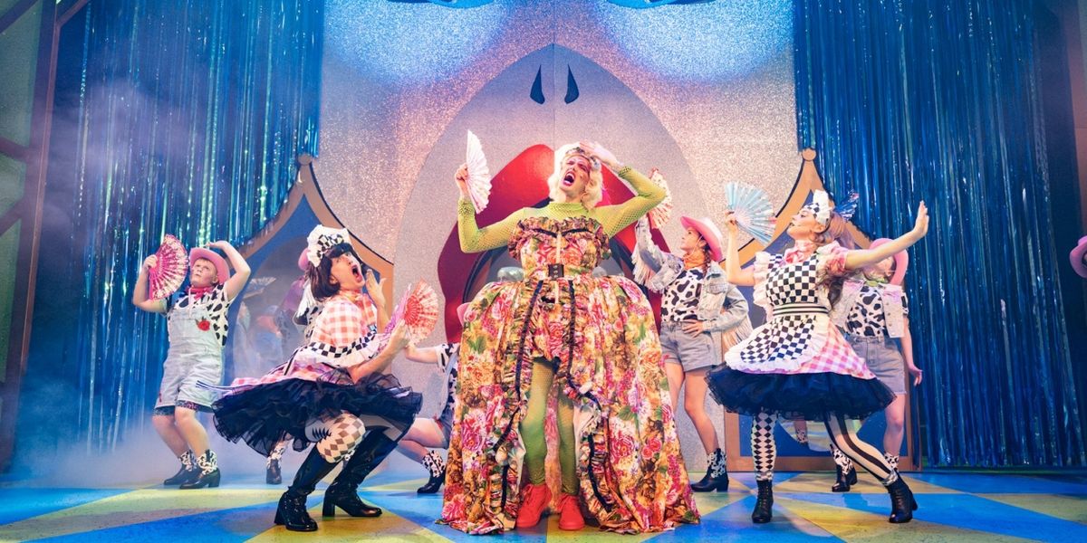 Review: SNOW WHITE, Macrobert Arts Centre