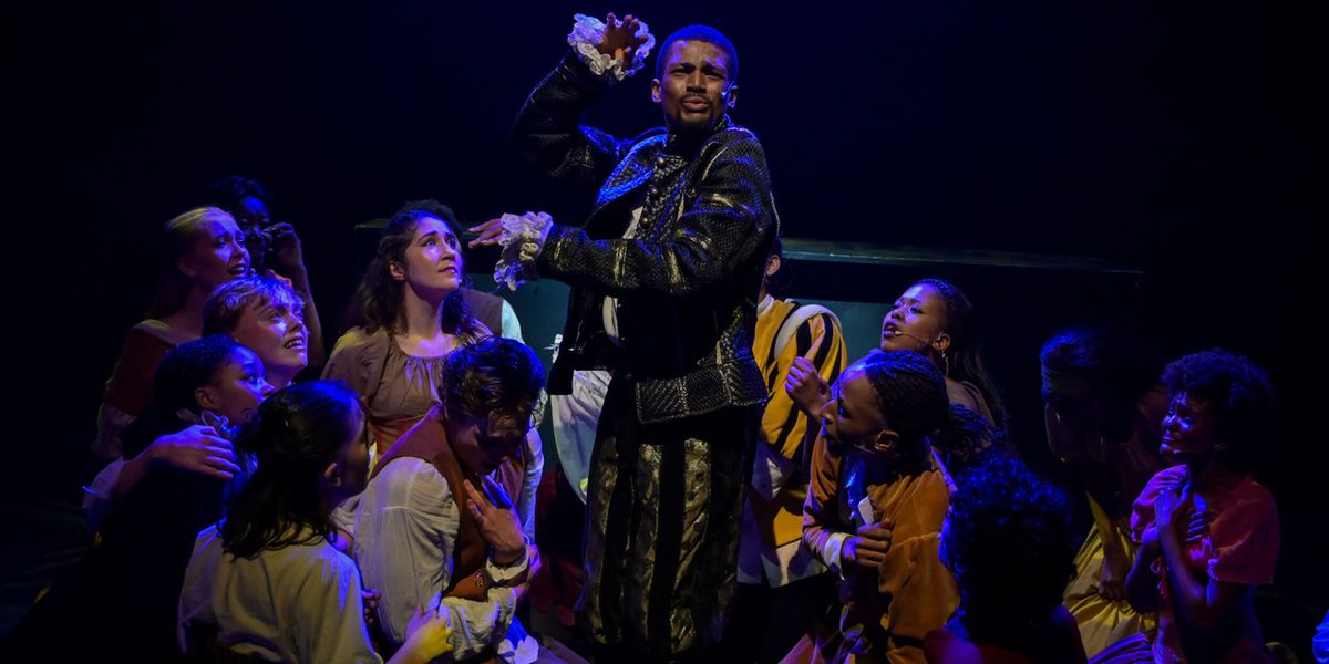 Review: SOMETHING ROTTEN! at Artscape Theatre is a laugh a minute