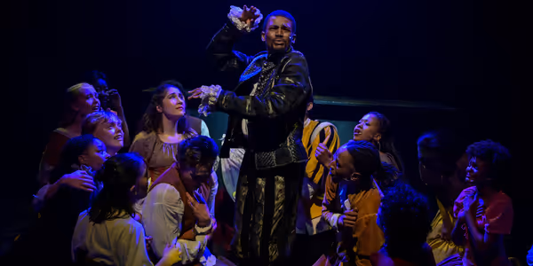 Review: SOMETHING ROTTEN! at Artscape Theatre is a laugh a minute